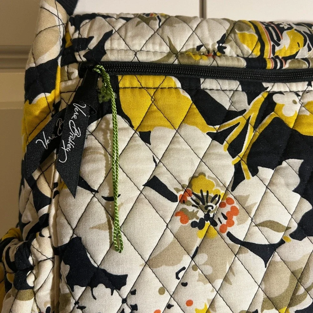 Vera Bradley Quilted Messenger Diaper Bag Tote‎ in Dogwood Print (Retired), NWOT